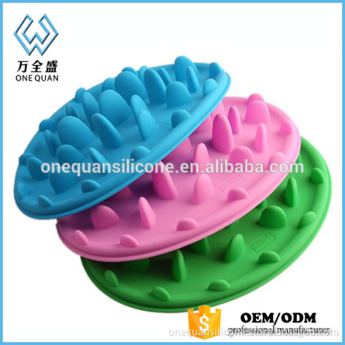 Slow Down Eating Dog Pet Feeder Dog Food Bowl Silicone Pet Bowl